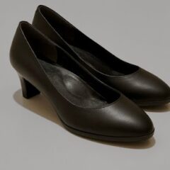 小さな家族葬サロン イノリエ | 江東区の葬儀・家族葬式場 | 江東区で家族葬をご検討の方へ｜参列者の判断基準や気になるマナーとは？