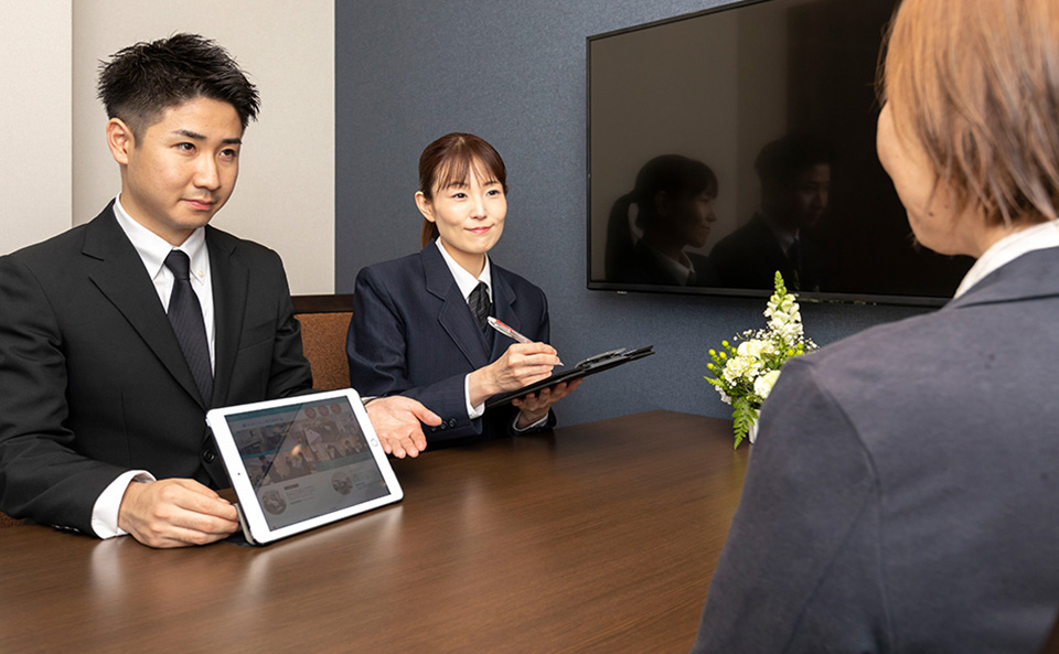 小さな家族葬サロンイノリエ | ホーム 小さな家族葬サロンイノリエ | ホーム