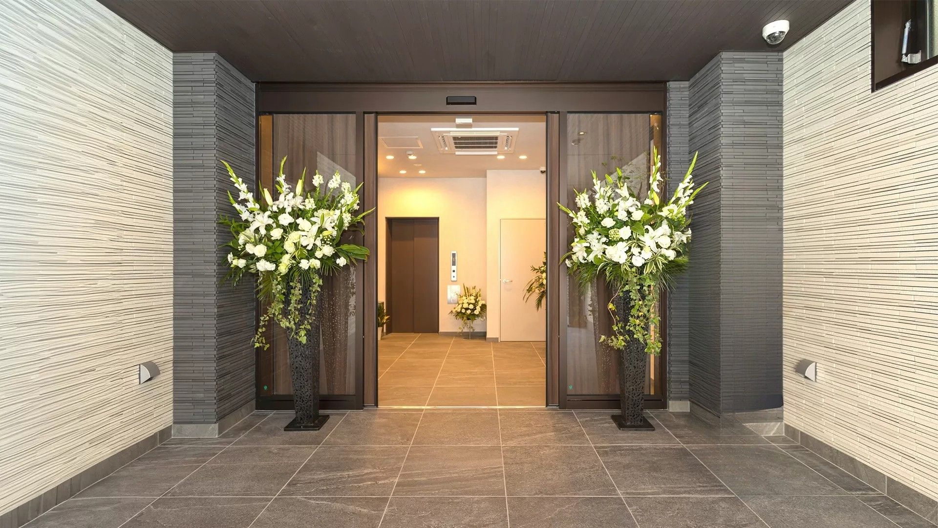 小さな家族葬サロンイノリエ | ホーム