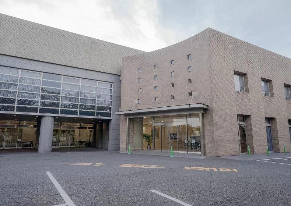 小さな家族葬サロンイノリエ | 堀ノ内斎場